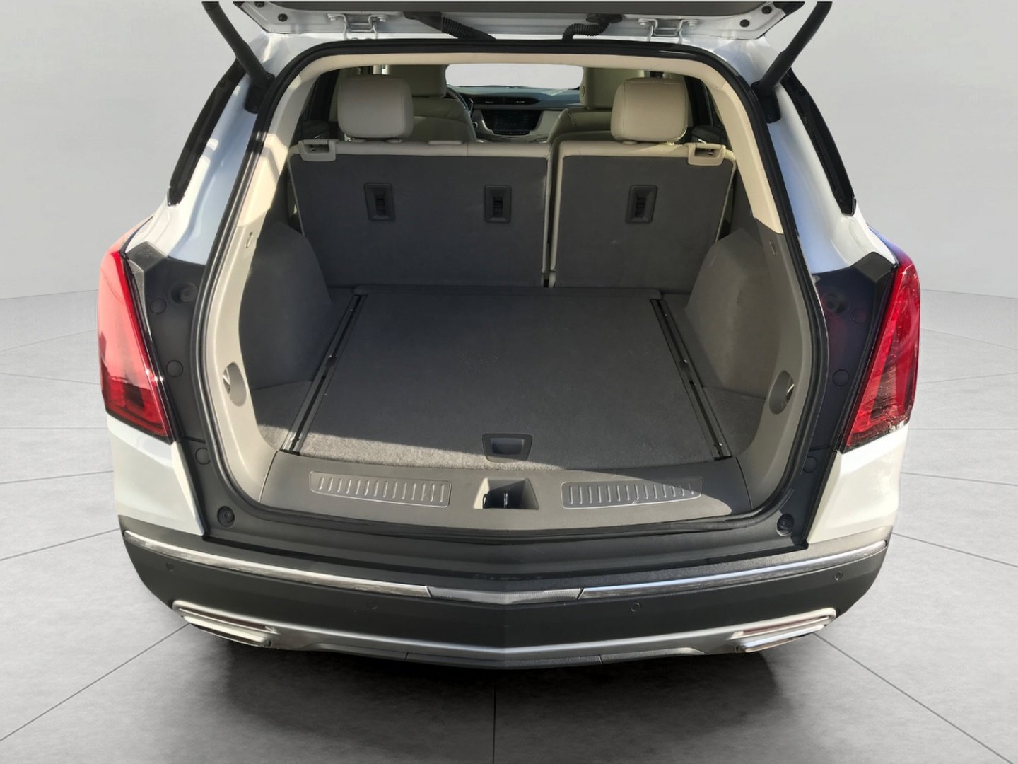 Used 2020 Cadillac XT5 Premium Luxury image 13