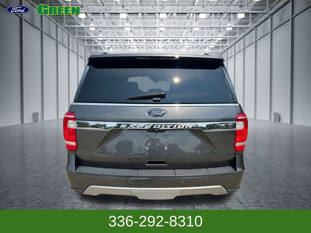 Used 2020 Ford Expedition XLT w/ Equipment Group 202A AWD/4WD image 4