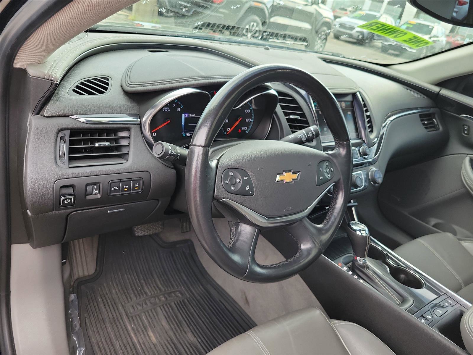 Used 2018 Chevrolet Impala Premier w/ Premier Confidence Package FWD image 19
