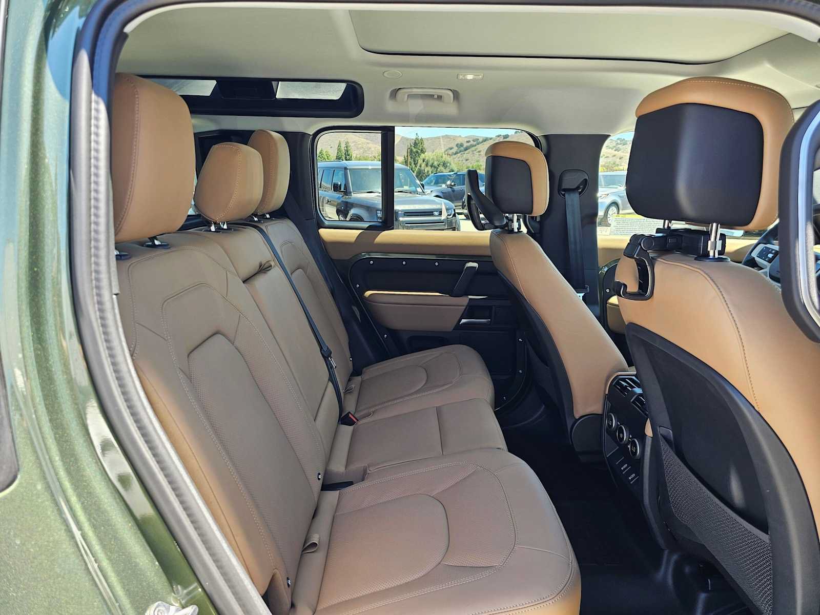 New 2026 Land Rover Defender 110 S AWD/4WD image 12