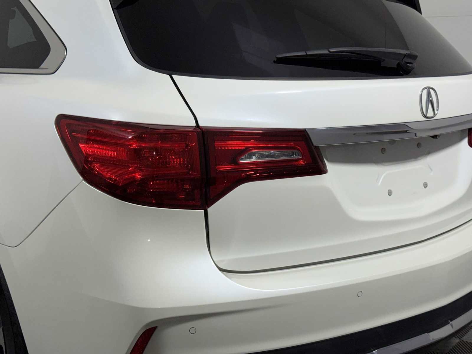 Used 2019 Acura MDX w/ Technology Package AWD/4WD image 27