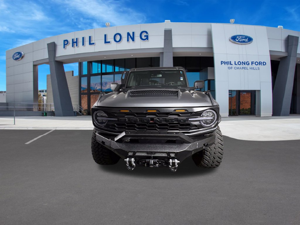 Used 2023 Ford Bronco Badlands w/ Sasquatch Package AWD/4WD image 8