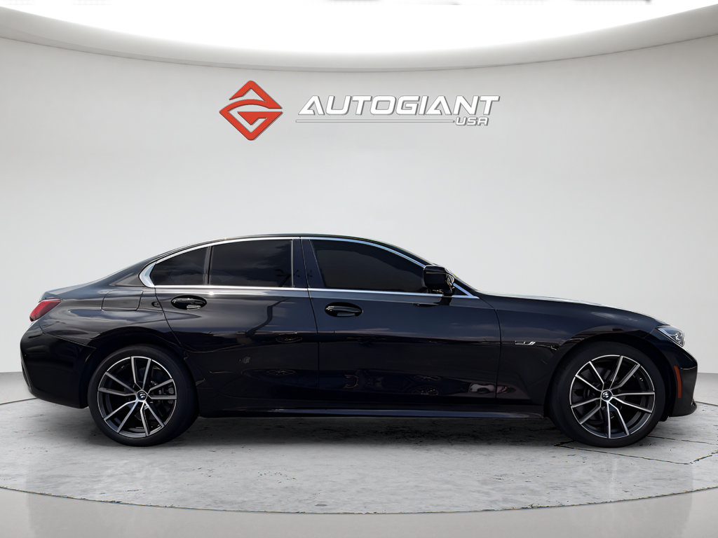 Used 2022 BMW 330e RWD image 9