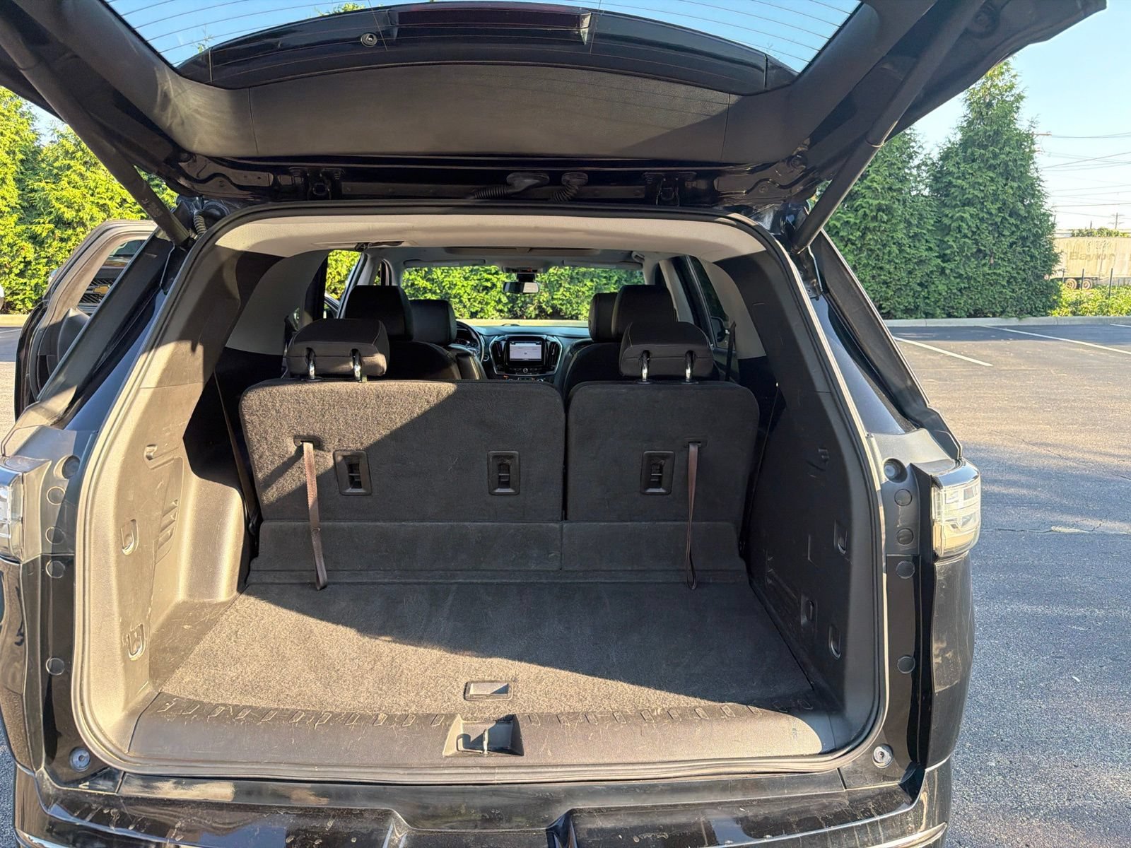 Used 2019 Chevrolet Traverse Premier w/ Redline Edition FWD image 31