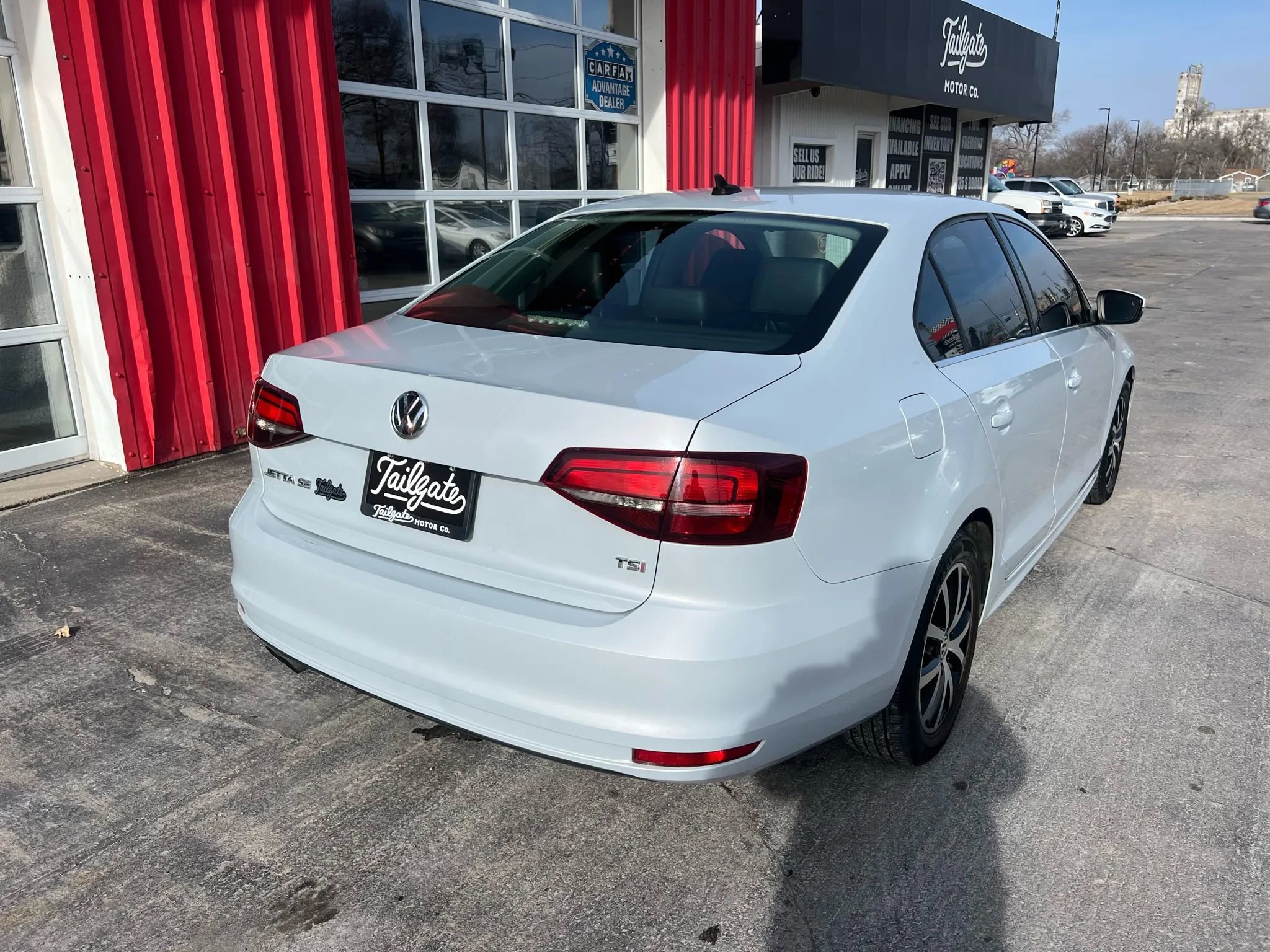Used 2017 Volkswagen Jetta SE image 7