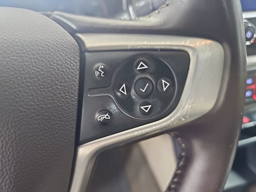 Used 2016 GMC Canyon SLT w/ Driver Alert Package AWD/4WD image 22
