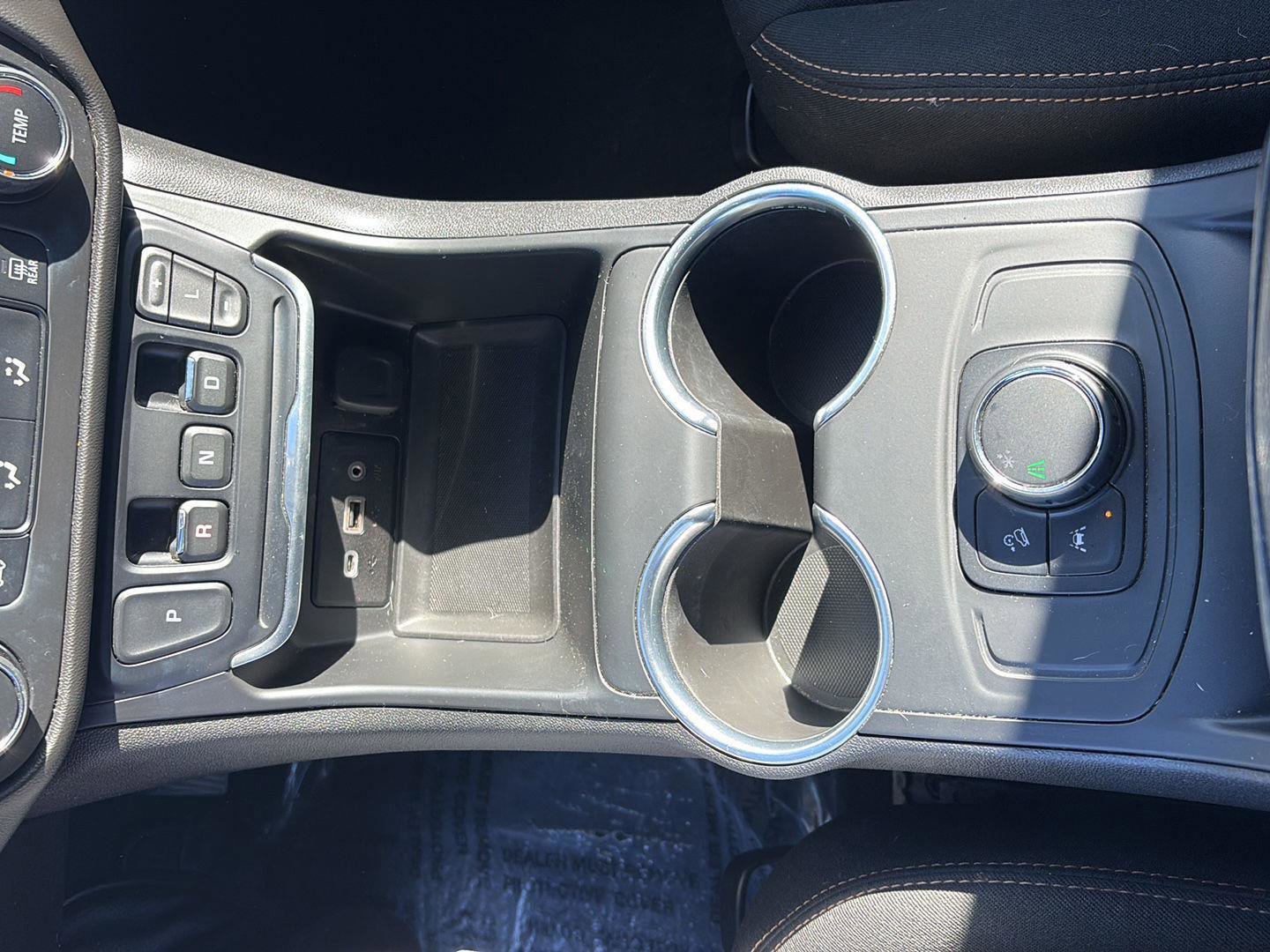 Used 2020 GMC Terrain SLE image 15