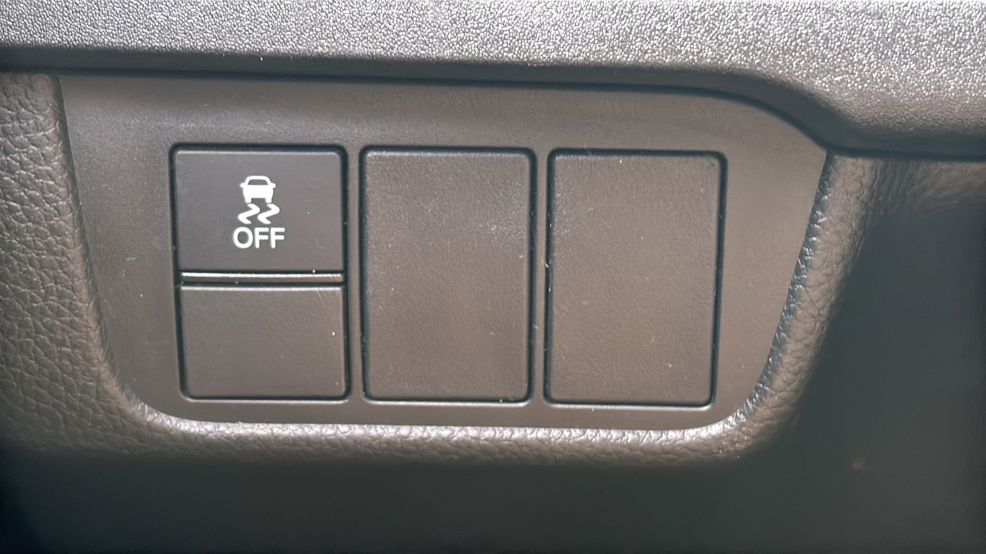 Certified 2024 Honda CR-V LX image 29