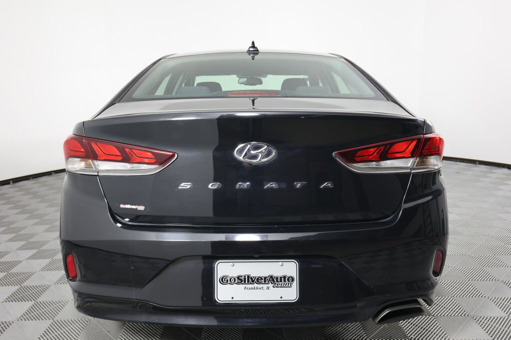 Used 2018 Hyundai Sonata SEL FWD image 3