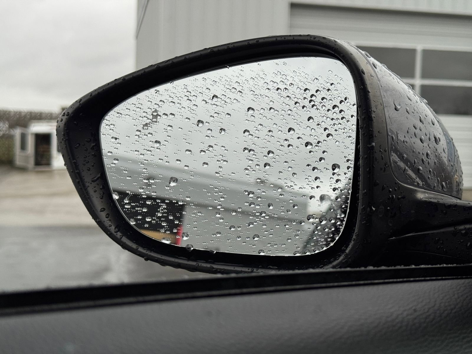 Certified 2018 Honda Accord EX image 33