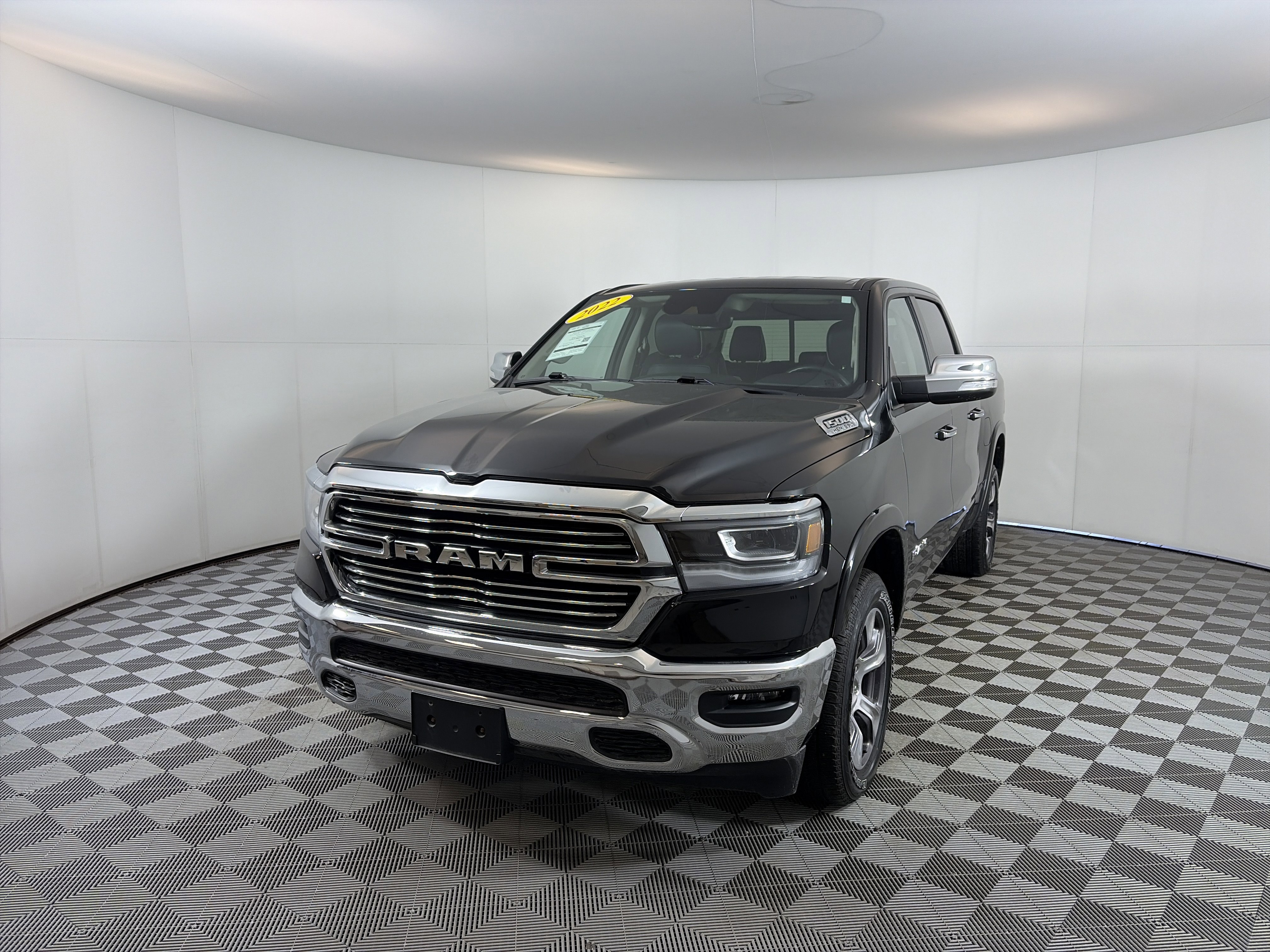 Used 2022 RAM 1500 Laramie image 2
