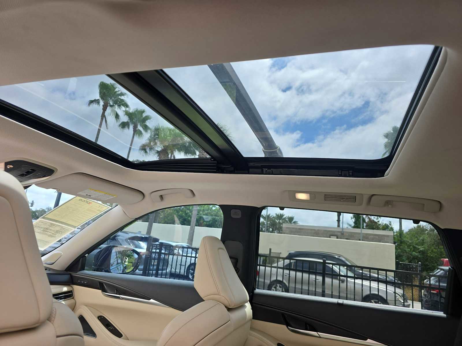 Used 2024 INFINITI QX60 Sensory w/ Vision Package image 28