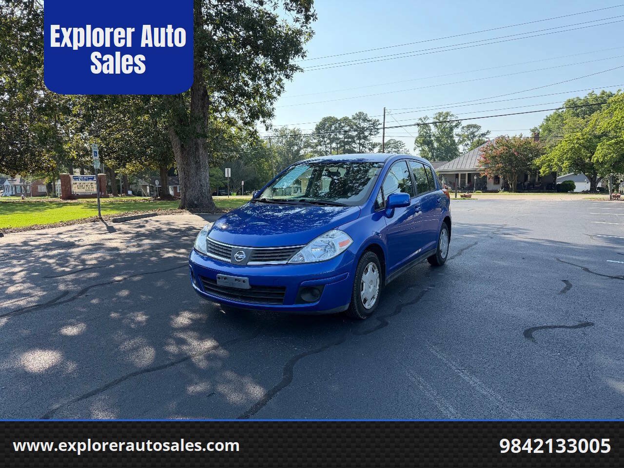Used 2009 Nissan Versa 1.8 S w/ PWR Pkg FWD image 1