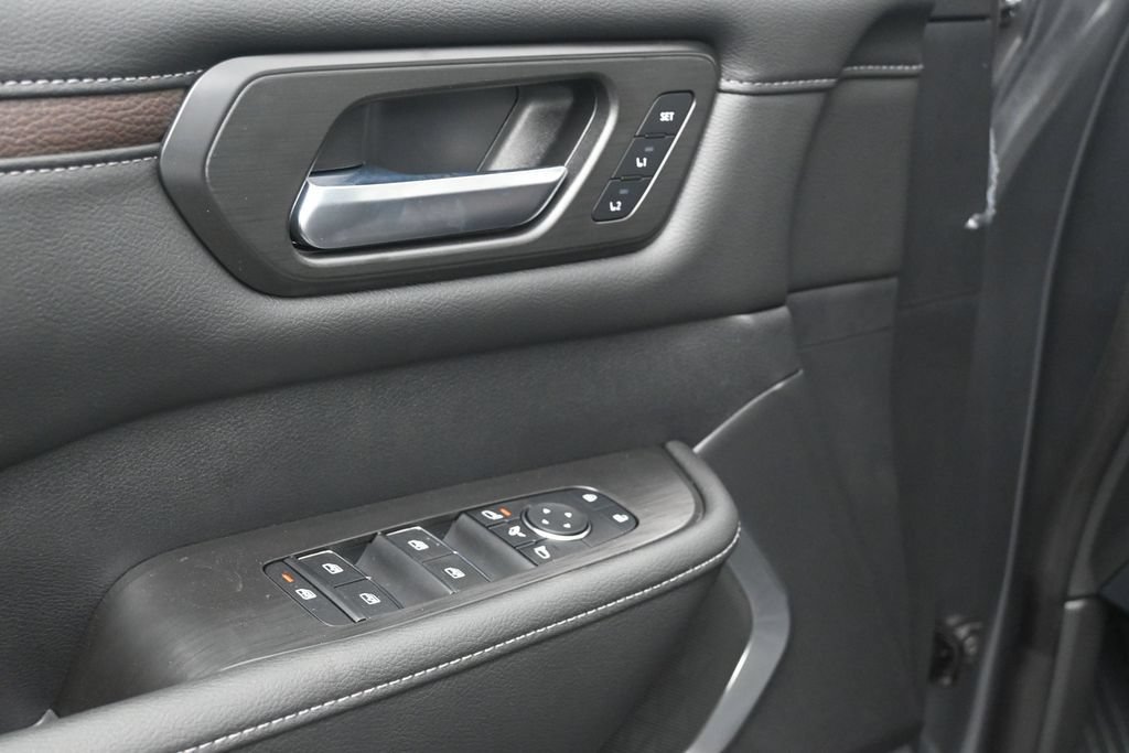 New 2026 Nissan Armada Platinum AWD/4WD image 18