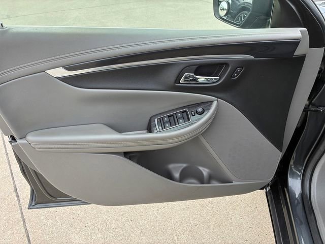 Used 2018 Chevrolet Impala LS image 18