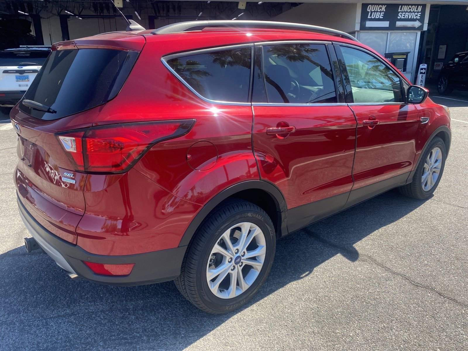 Used 2019 Ford Escape SEL FWD image 5