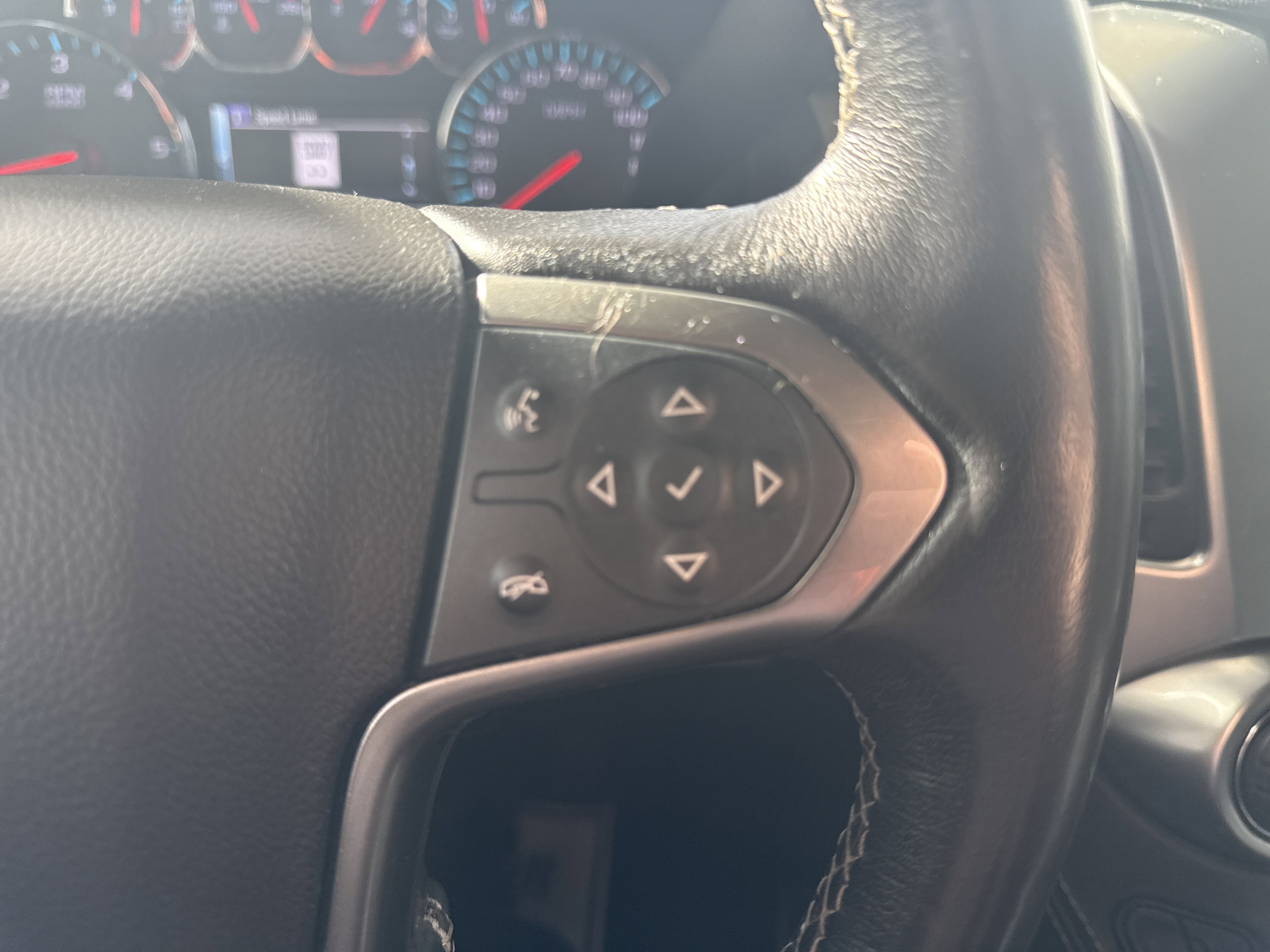 Used 2020 Chevrolet Tahoe LT image 18