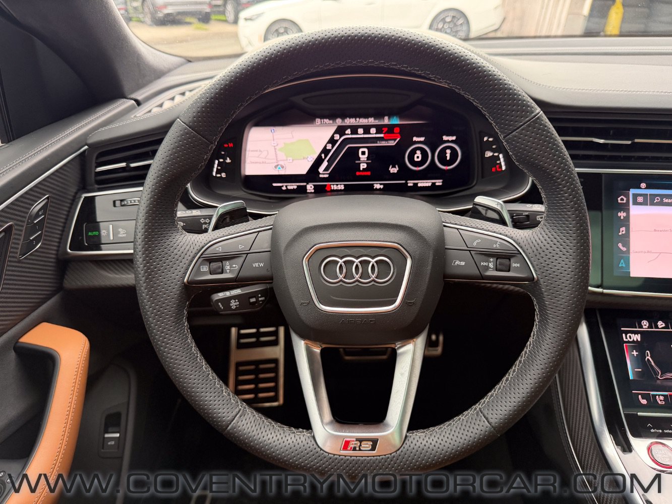 Used 2024 Audi RS Q8 AWD/4WD image 39
