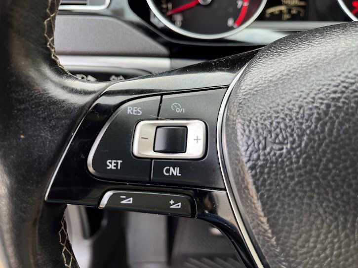 Used 2016 Volkswagen Jetta Sport image 14