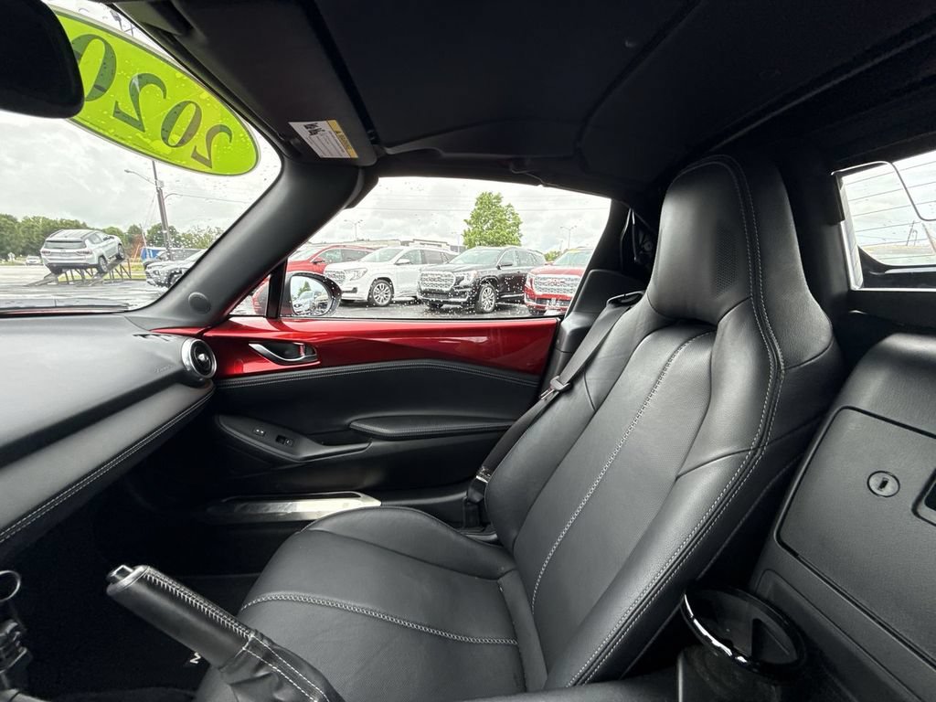 Used 2020 MAZDA MX-5 Miata RF Grand Touring RWD image 30