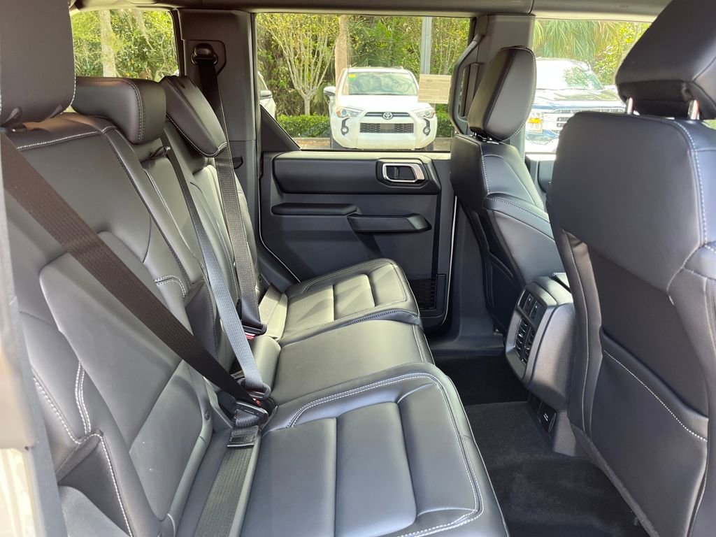 New 2026 Ford Bronco Outer Banks AWD/4WD image 28