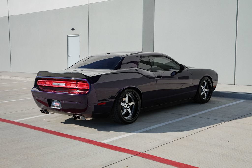 Used 2013 Dodge Challenger R/T Plus RWD image 7