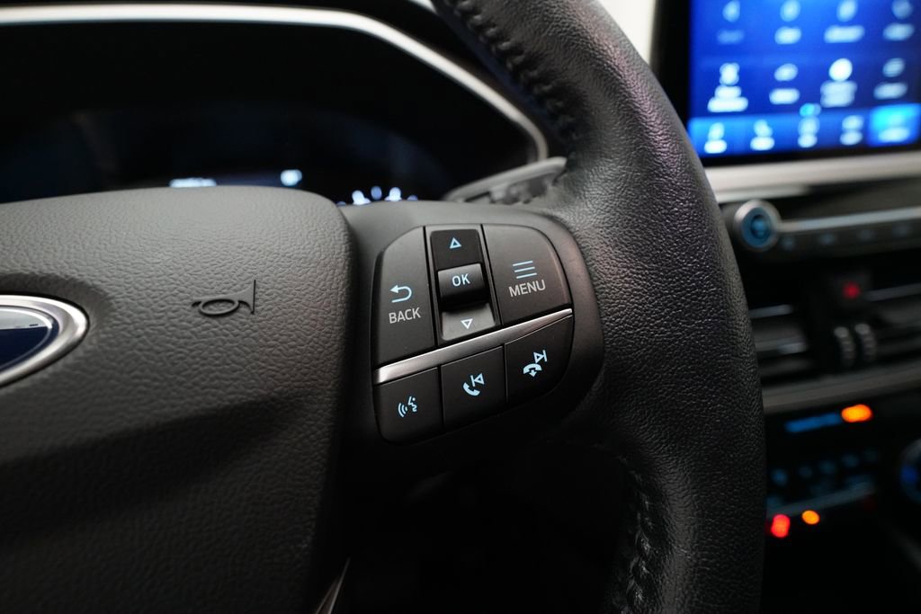 Used 2020 Ford Escape SEL image 19