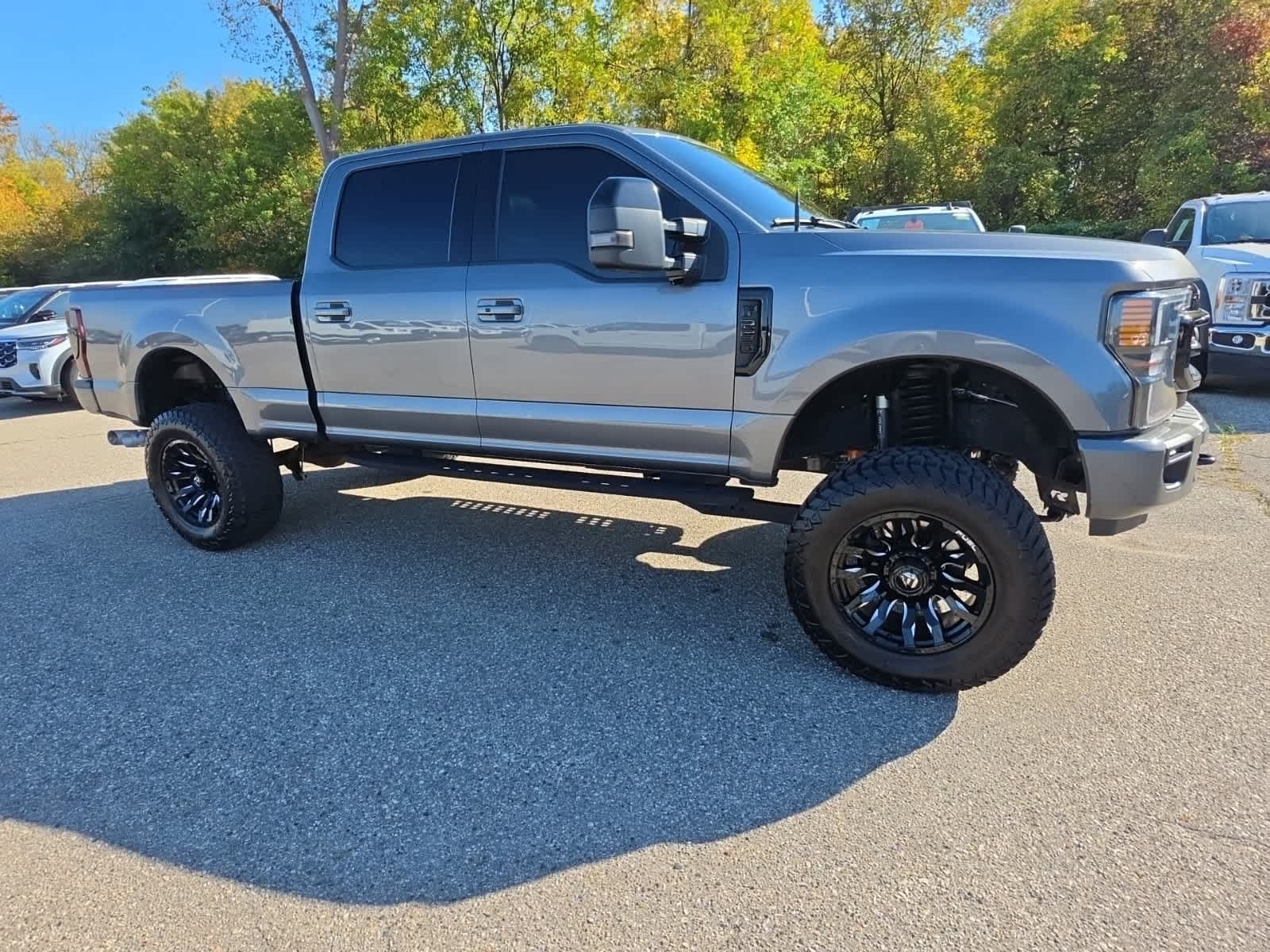Used 2022 Ford F250 Lariat w/ Black Appearance Package AWD/4WD image 5