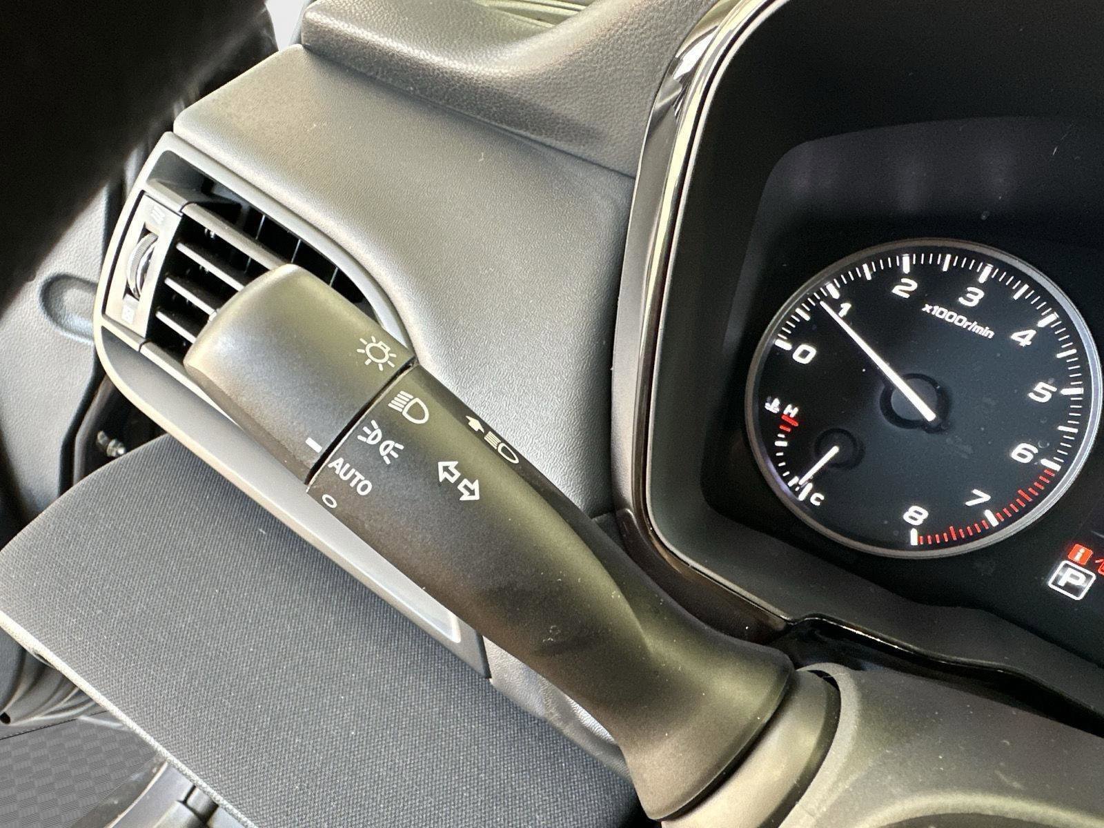 Used 2023 Subaru Legacy image 12
