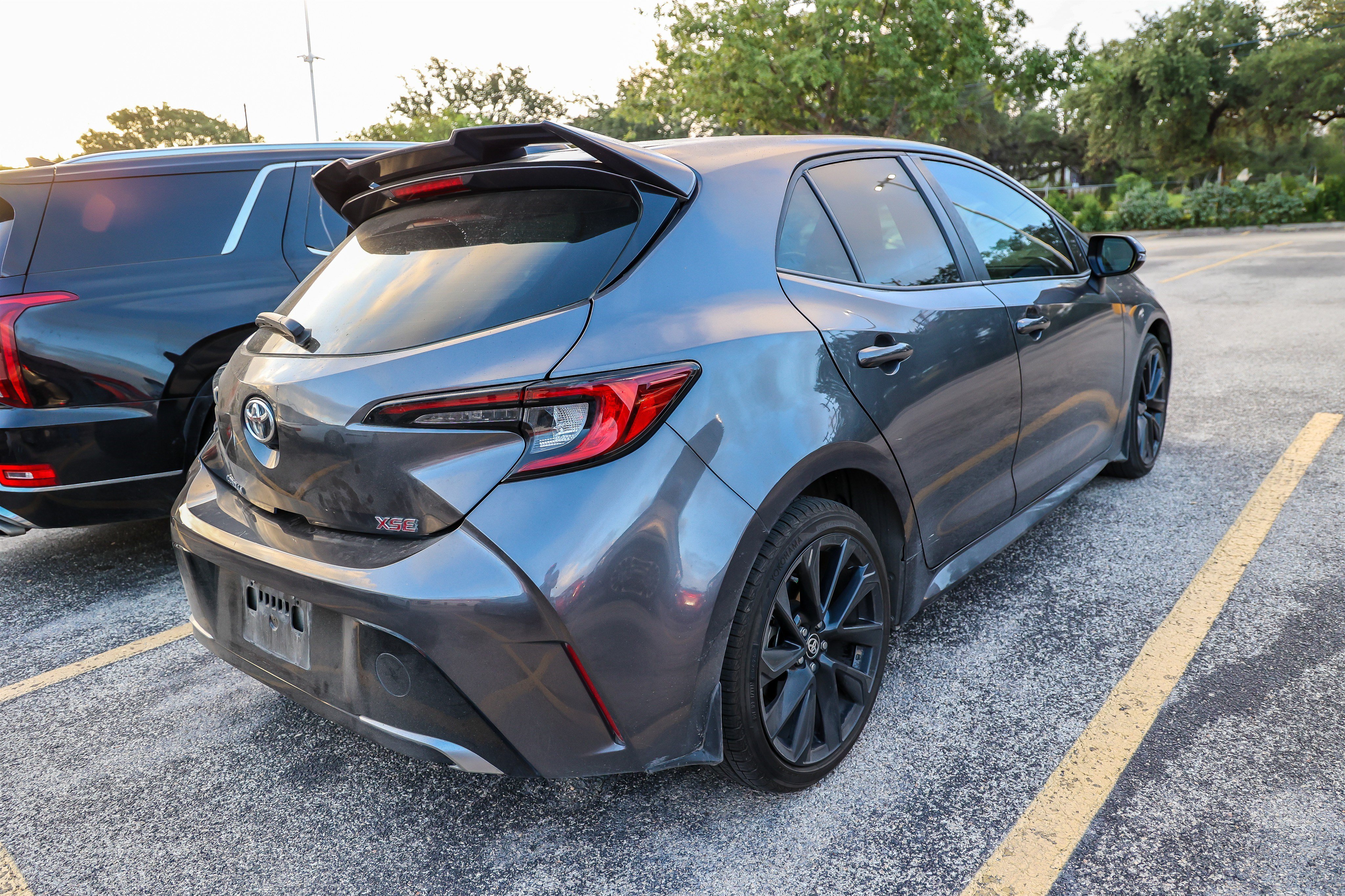 Used 2025 Toyota Corolla XSE FWD image 8