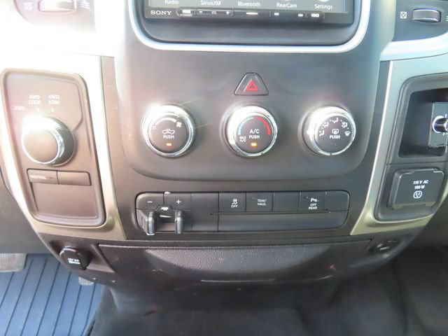 Used 2016 RAM 3500 SLT AWD/4WD image 29