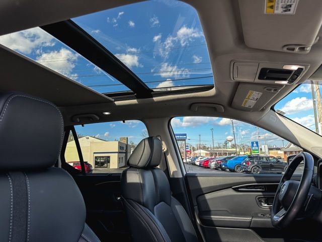 Used 2023 Honda Pilot Touring image 27
