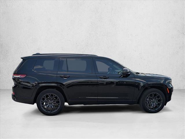 Used 2024 Jeep Grand Cherokee L Summit AWD/4WD image 4