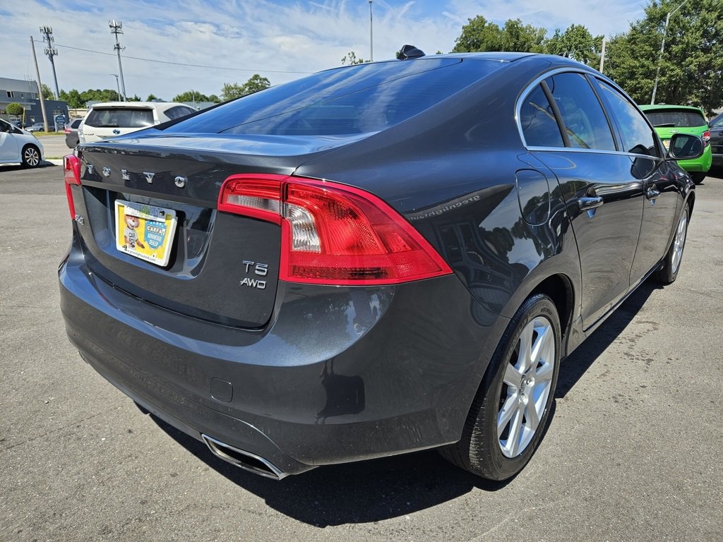 Used 2016 Volvo S60 T5 Premier image 5