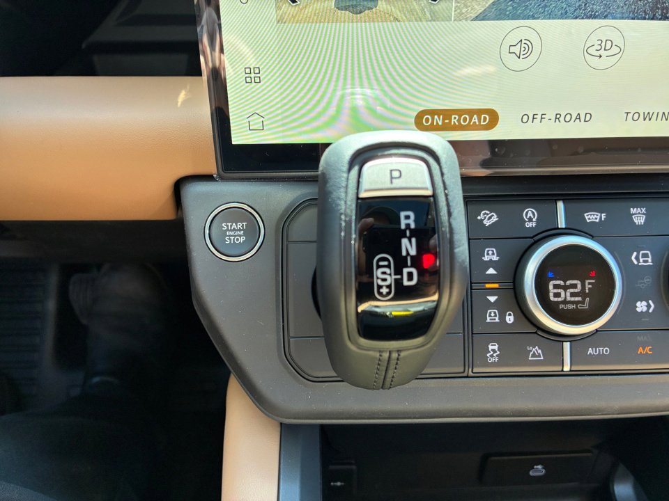 New 2026 Land Rover Defender 130 S AWD/4WD image 20
