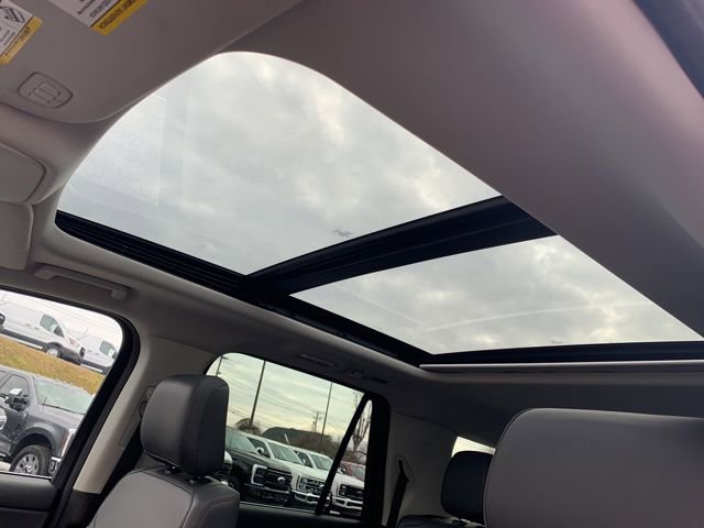 Certified 2025 Ford Expedition Max Active image 26