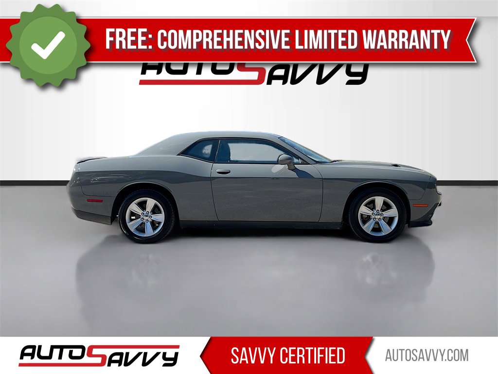 Used 2023 Dodge Challenger SXT image 8