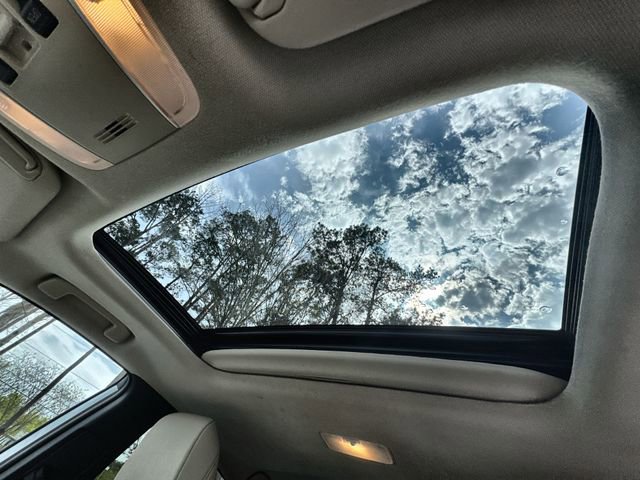 Used 2022 Toyota Prius XLE w/ Premium Convenience Package image 30