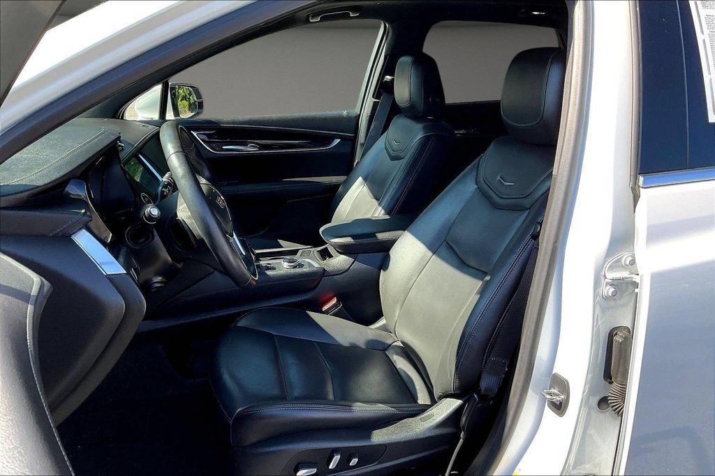 Used 2021 Cadillac XT5 Premium Luxury FWD image 24