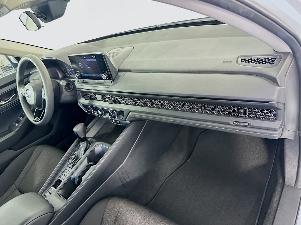 Certified 2024 Honda Accord LX image 27
