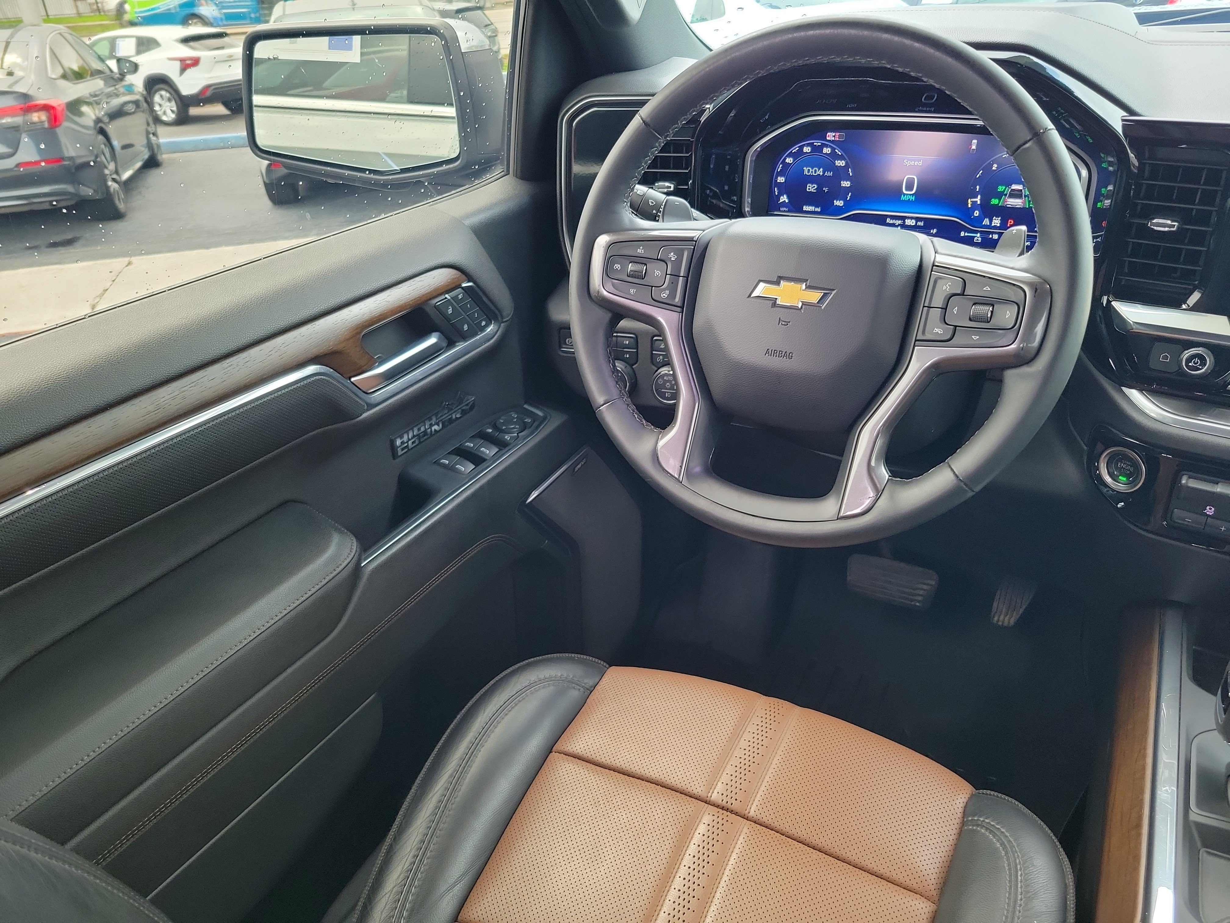 Used 2024 Chevrolet Silverado 1500 High Country w/ Technology Package AWD/4WD image 13
