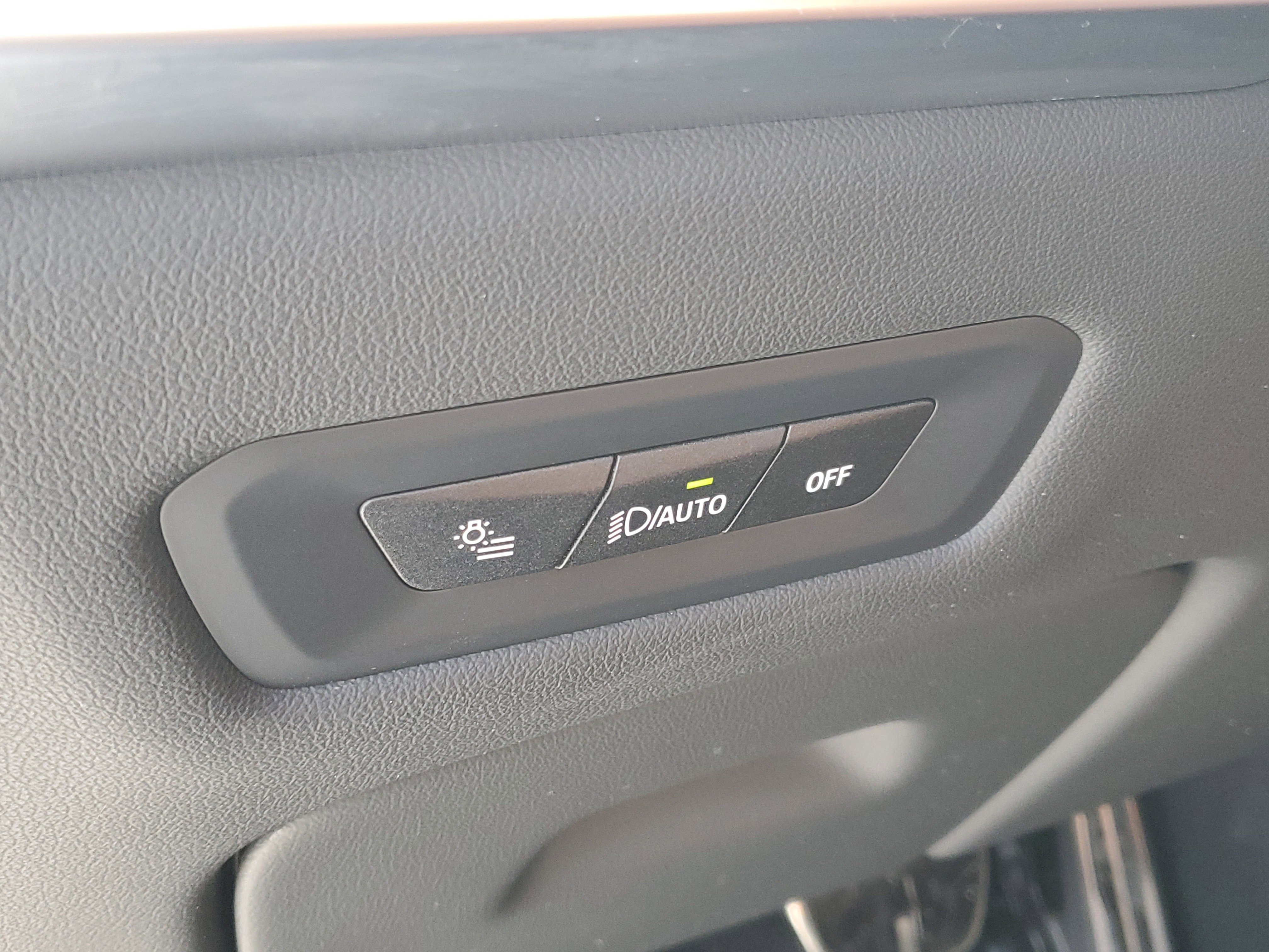 Certified 2025 BMW X5 M60i image 11