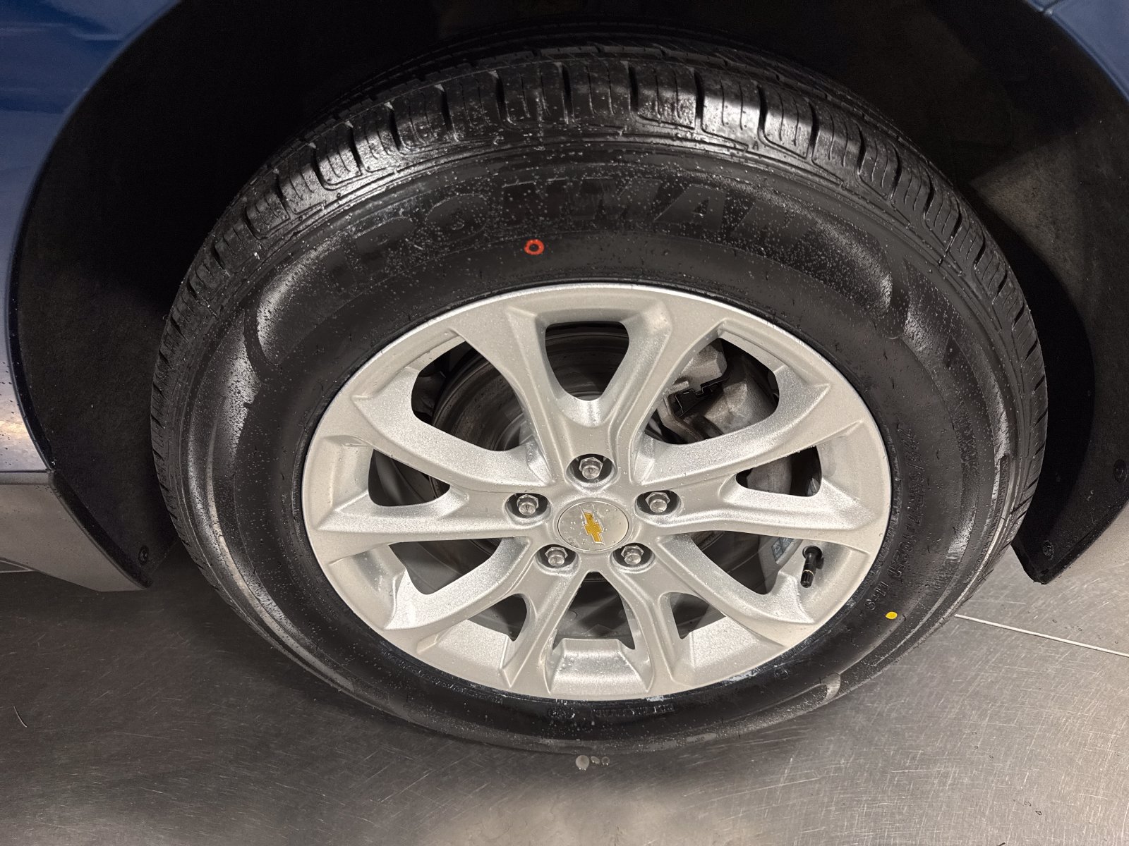 Used 2019 Chevrolet Equinox LT AWD/4WD image 14
