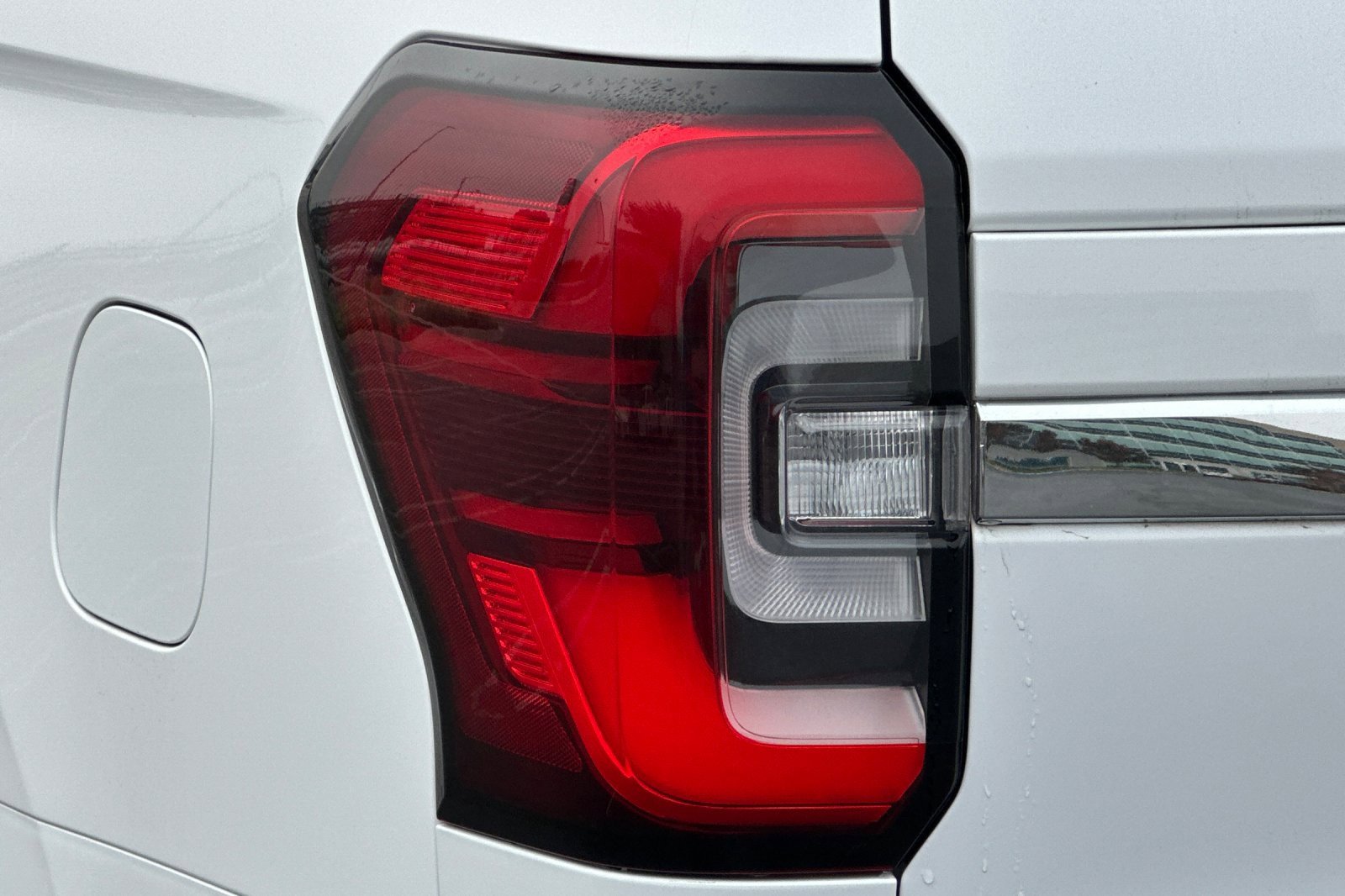 Used 2024 Ford Expedition Max Limited image 49