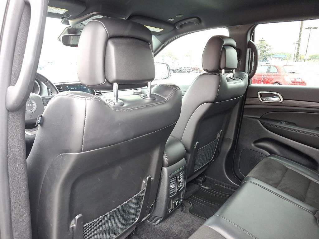 Used 2022 Jeep Grand Cherokee Laredo X image 21