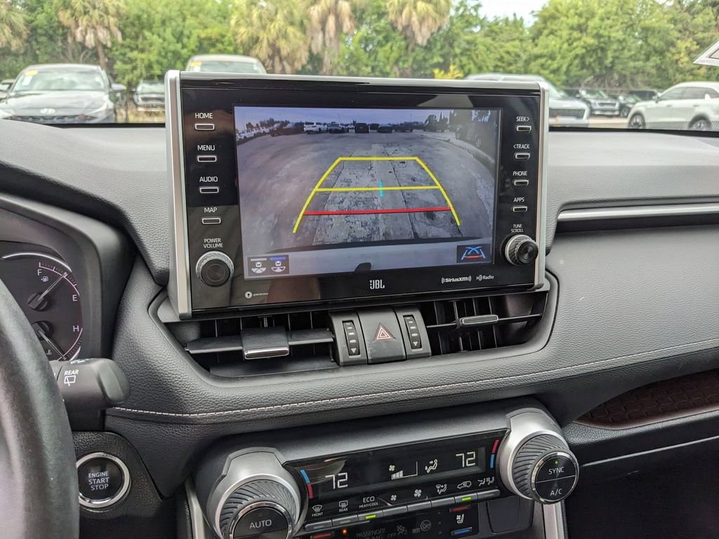 Used 2022 Toyota RAV4 Limited image 27
