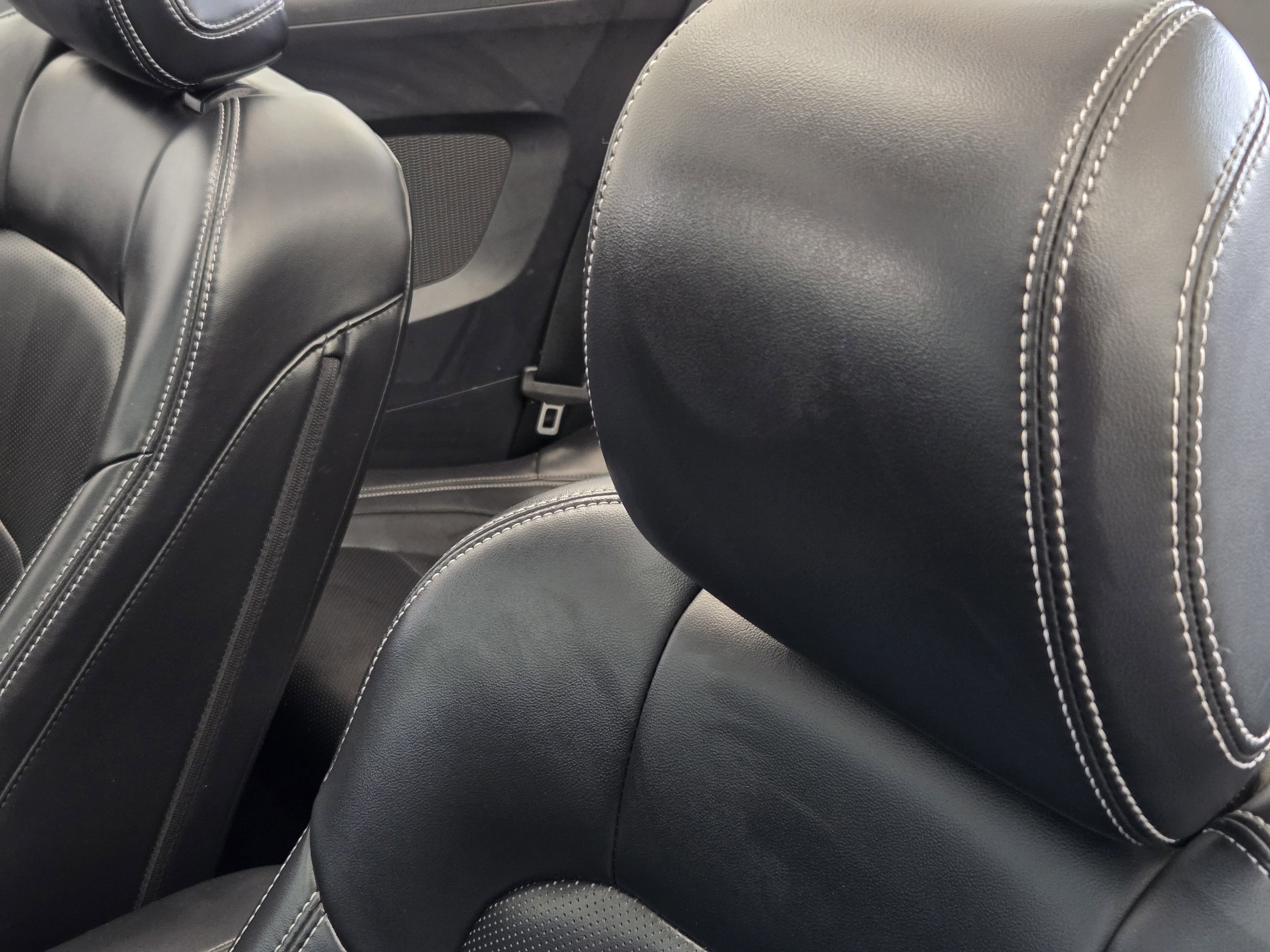 Certified 2024 Ford Mustang Premium RWD image 15