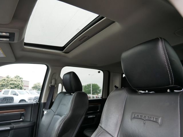Used 2015 RAM 2500 Laramie w/ Black Appearance Group AWD/4WD image 21