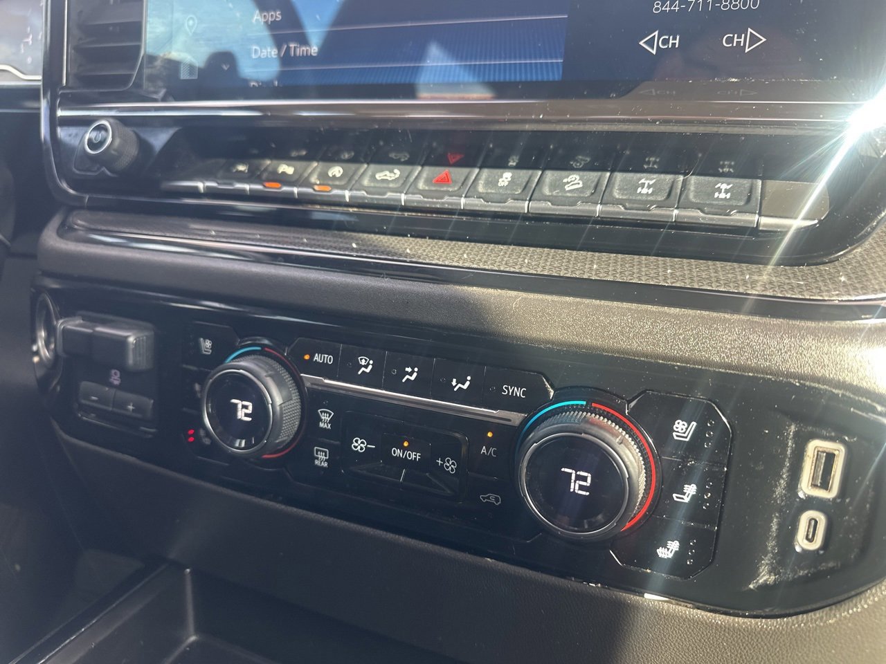 Used 2025 Chevrolet Silverado 1500 ZR2 w/ Technology Package image 25