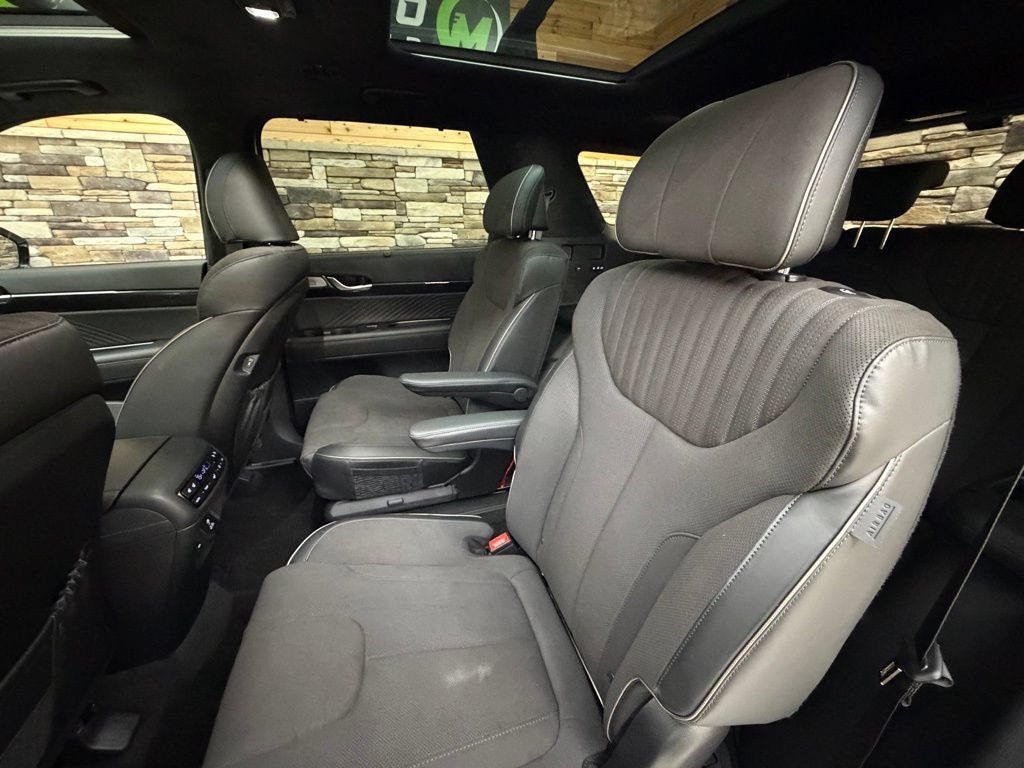 Used 2025 Hyundai Palisade Calligraphy AWD/4WD image 30